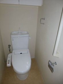 間接照明で落ち着いた雰囲気へイメージチェンジ